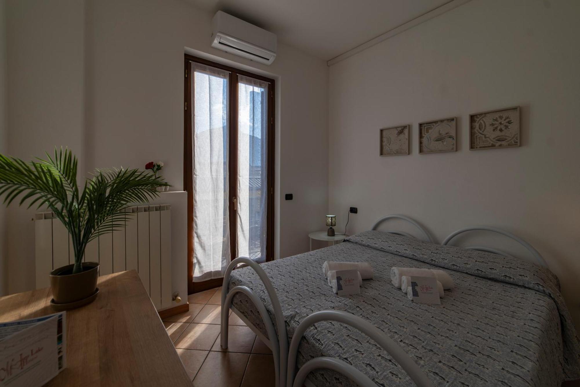 La Casa Dei Carta-New & Chic Apartman Lovere Kültér fotó