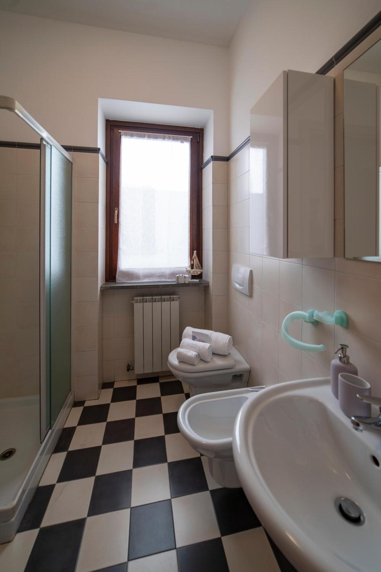 La Casa Dei Carta-New & Chic Apartman Lovere Kültér fotó