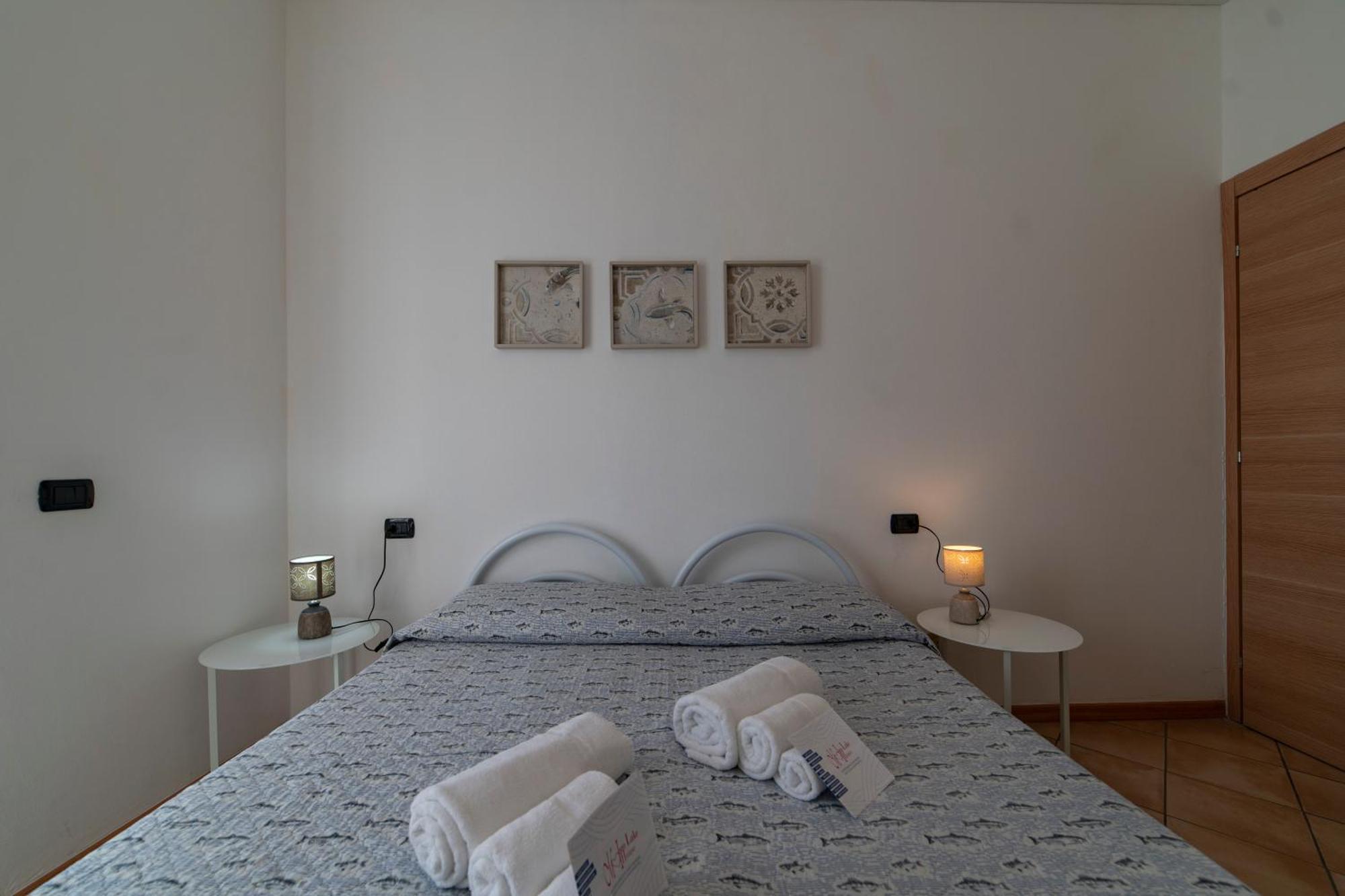 La Casa Dei Carta-New & Chic Apartman Lovere Kültér fotó